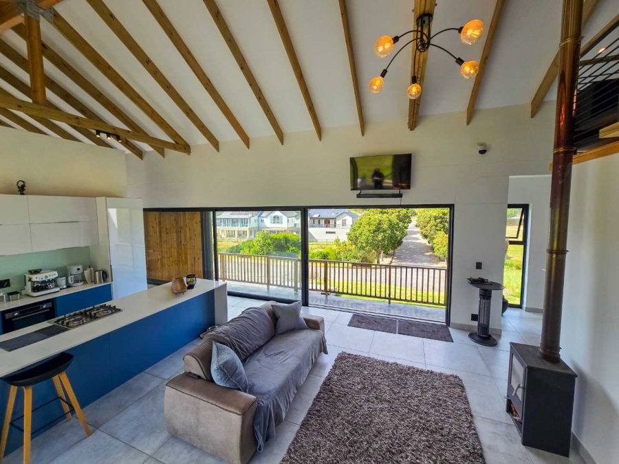 2 Bedroom Property for Sale in Stilbaai Wes Western Cape